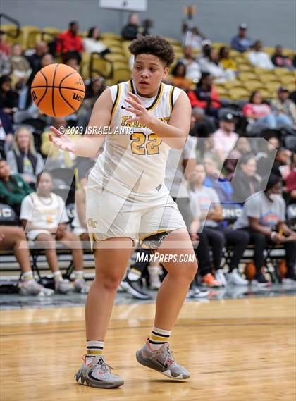 Thumbnail 2 in Fairmont vs. Red Springs (2023 Robeson County Shootout) photogallery.