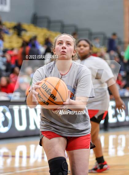 Thumbnail 3 in Fairmont vs. Red Springs (2023 Robeson County Shootout) photogallery.