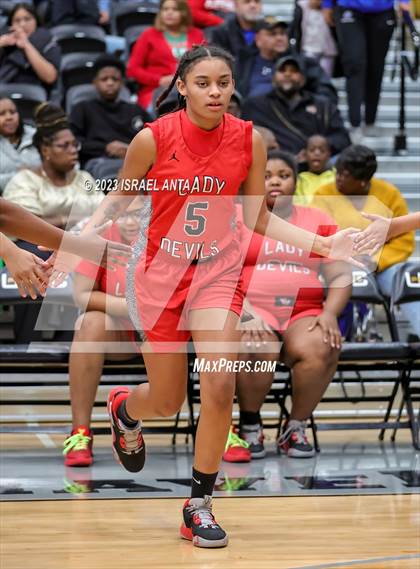 Thumbnail 2 in Fairmont vs. Red Springs (2023 Robeson County Shootout) photogallery.