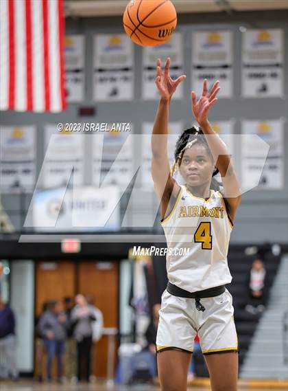 Thumbnail 2 in Fairmont vs. Red Springs (2023 Robeson County Shootout) photogallery.