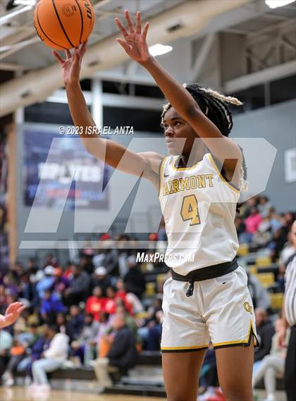 Thumbnail 3 in Fairmont vs. Red Springs (2023 Robeson County Shootout) photogallery.