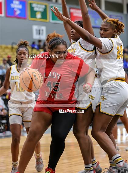 Thumbnail 3 in Fairmont vs. Red Springs (2023 Robeson County Shootout) photogallery.