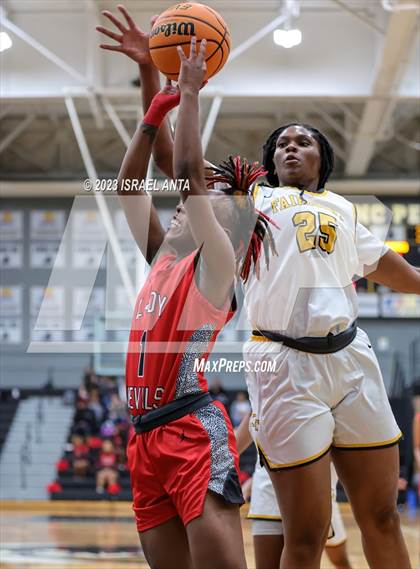 Thumbnail 3 in Fairmont vs. Red Springs (2023 Robeson County Shootout) photogallery.