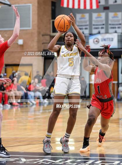 Thumbnail 1 in Fairmont vs. Red Springs (2023 Robeson County Shootout) photogallery.