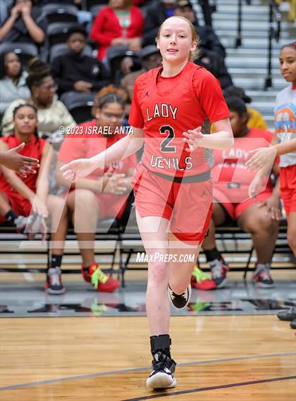 Thumbnail 1 in Fairmont vs. Red Springs (2023 Robeson County Shootout) photogallery.