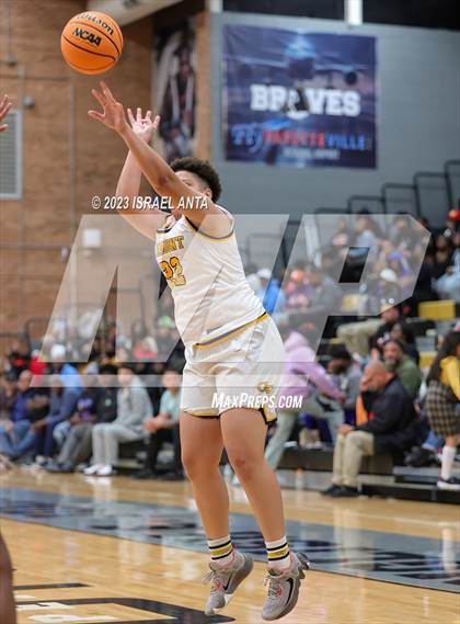 Thumbnail 2 in Fairmont vs. Red Springs (2023 Robeson County Shootout) photogallery.