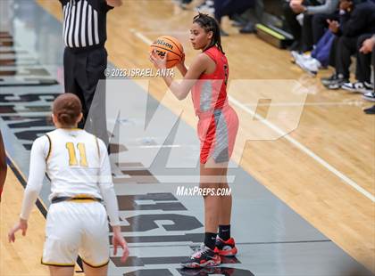 Thumbnail 2 in Fairmont vs. Red Springs (2023 Robeson County Shootout) photogallery.