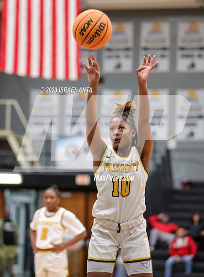 Thumbnail 2 in Fairmont vs. Red Springs (2023 Robeson County Shootout) photogallery.