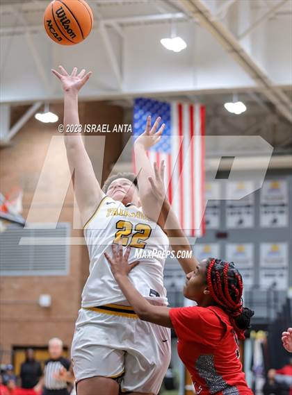 Thumbnail 2 in Fairmont vs. Red Springs (2023 Robeson County Shootout) photogallery.