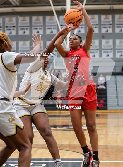 Thumbnail 3 in Fairmont vs. Red Springs (2023 Robeson County Shootout) photogallery.