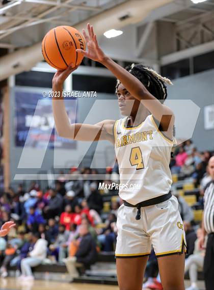 Thumbnail 2 in Fairmont vs. Red Springs (2023 Robeson County Shootout) photogallery.