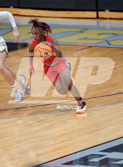 Thumbnail 2 in Fairmont vs. Red Springs (2023 Robeson County Shootout) photogallery.