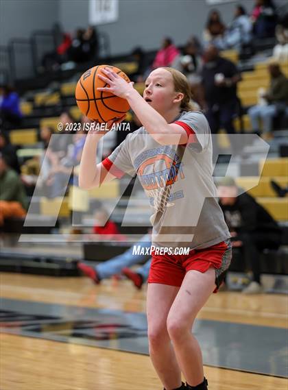 Thumbnail 3 in Fairmont vs. Red Springs (2023 Robeson County Shootout) photogallery.
