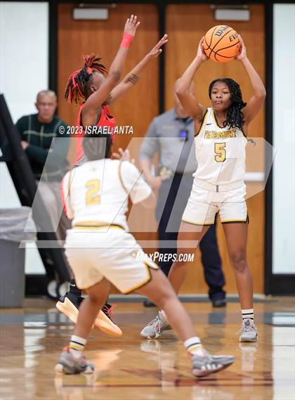 Thumbnail 2 in Fairmont vs. Red Springs (2023 Robeson County Shootout) photogallery.