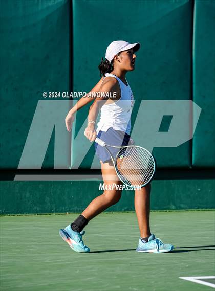 Thumbnail 2 in Seven Lakes vs Westwood (UIL 6A Tennis Final) photogallery.