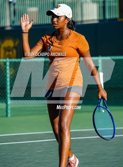 Thumbnail 3 in Seven Lakes vs Westwood (UIL 6A Tennis Final) photogallery.