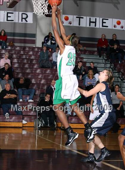 Thumbnail 2 in Edmond North vs Van Buren (Sherman Holiday Tournament) photogallery.