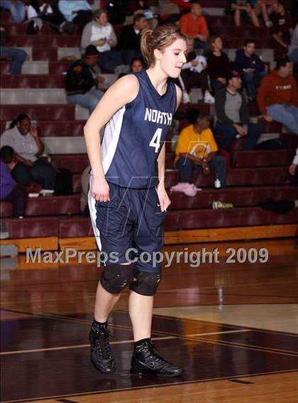 Thumbnail 1 in Edmond North vs Van Buren (Sherman Holiday Tournament) photogallery.