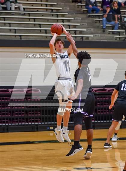 Thumbnail 2 in Central Catholic vs Warren (NEISD/NISD Basketball Tournament) photogallery.