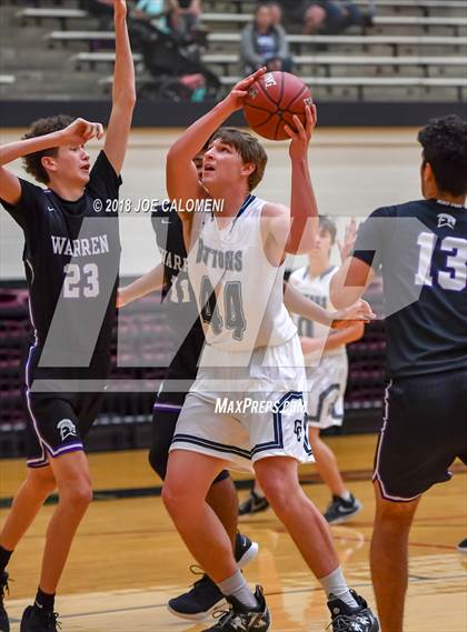 Thumbnail 1 in Central Catholic vs Warren (NEISD/NISD Basketball Tournament) photogallery.