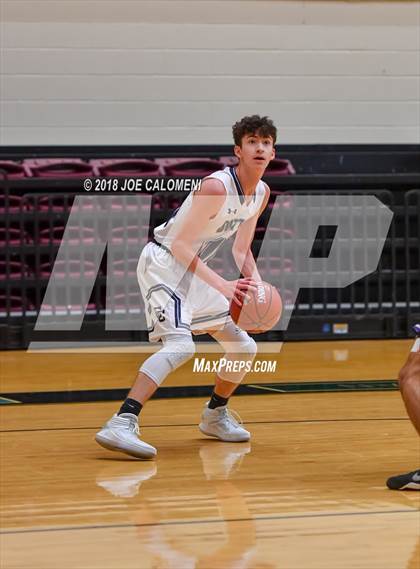 Thumbnail 2 in Central Catholic vs Warren (NEISD/NISD Basketball Tournament) photogallery.