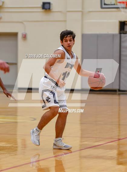 Thumbnail 2 in Central Catholic vs Warren (NEISD/NISD Basketball Tournament) photogallery.
