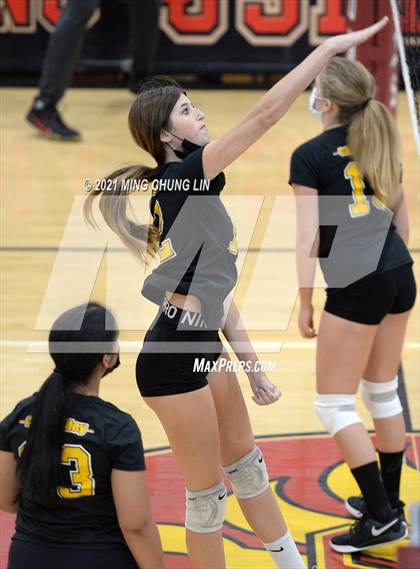 Thumbnail 1 in Capistrano Valley @ Jserra Catholic photogallery.