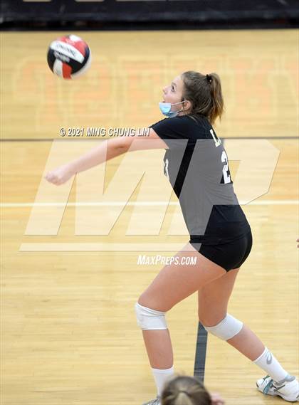 Thumbnail 1 in Capistrano Valley @ Jserra Catholic photogallery.