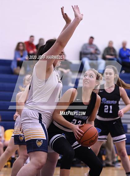 Thumbnail 3 in Tallmadge @ Revere photogallery.