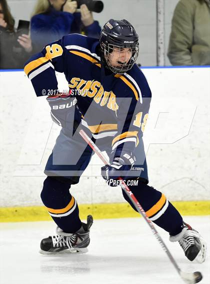 Thumbnail 2 in Simsbury @ Notre Dame-Fairfield photogallery.