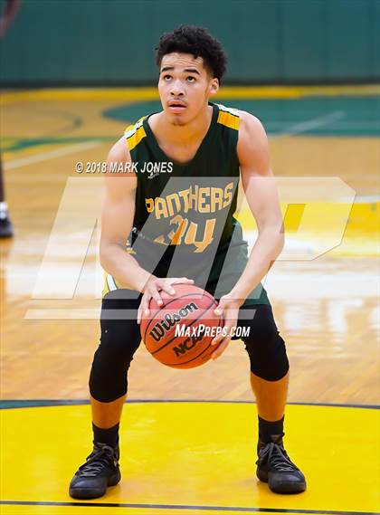 Thumbnail 2 in Estrella Foothills vs. Peoria  (Judy Dixon Tournament) photogallery.