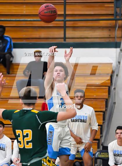 Thumbnail 1 in Estrella Foothills vs. Peoria  (Judy Dixon Tournament) photogallery.