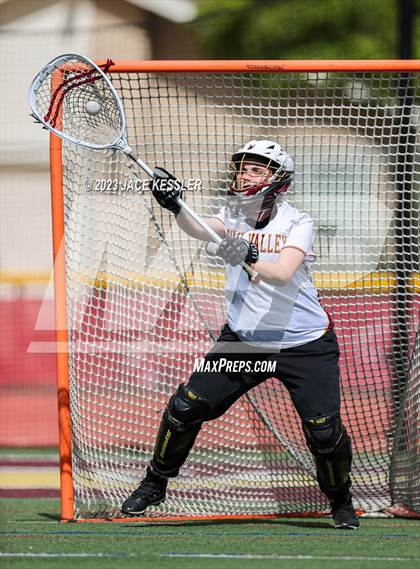 Thumbnail 2 in Huntington Beach @ Simi Valley (CIF-SS Div-3 Quarterfinal) photogallery.