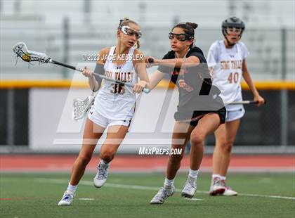Thumbnail 1 in Huntington Beach @ Simi Valley (CIF-SS Div-3 Quarterfinal) photogallery.