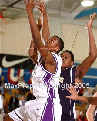 Thumbnail 2 in North Broward Prep vs. Sacramento (Les Schwab Challenge) photogallery.