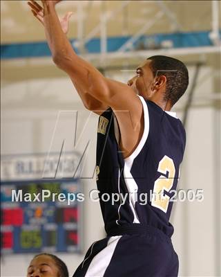Thumbnail 2 in North Broward Prep vs. Sacramento (Les Schwab Challenge) photogallery.