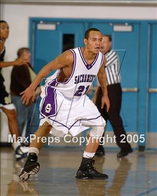 Thumbnail 3 in North Broward Prep vs. Sacramento (Les Schwab Challenge) photogallery.