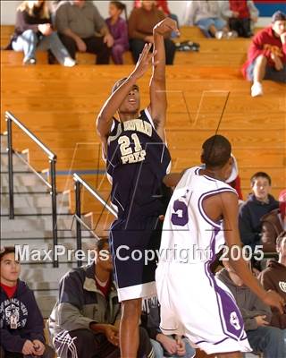 Thumbnail 3 in North Broward Prep vs. Sacramento (Les Schwab Challenge) photogallery.