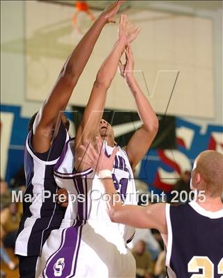 Thumbnail 3 in North Broward Prep vs. Sacramento (Les Schwab Challenge) photogallery.