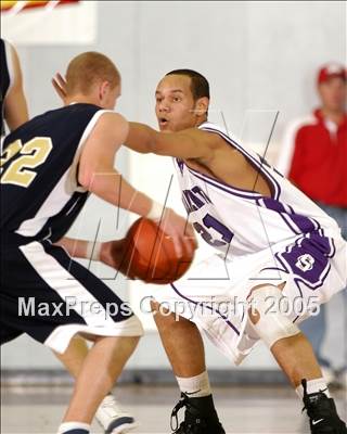 Thumbnail 3 in North Broward Prep vs. Sacramento (Les Schwab Challenge) photogallery.
