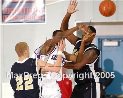 Thumbnail 3 in North Broward Prep vs. Sacramento (Les Schwab Challenge) photogallery.