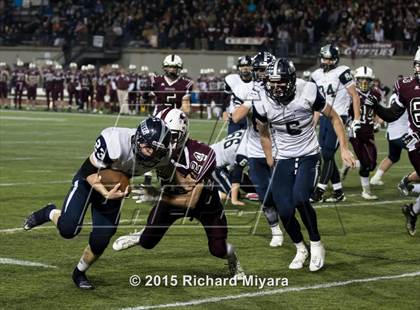 Thumbnail 3 in Exeter vs. Goffstown (NHIAA Division 1 Final) photogallery.