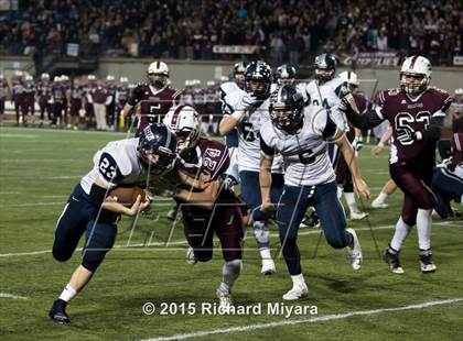 Thumbnail 2 in Exeter vs. Goffstown (NHIAA Division 1 Final) photogallery.