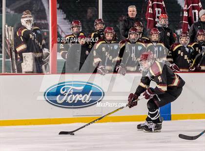 Thumbnail 3 in Boston College High vs. Catholic Memorial (Frozen Fenway) photogallery.