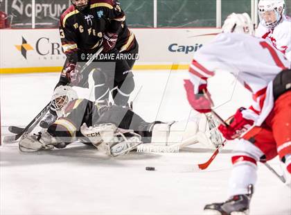 Thumbnail 1 in Boston College High vs. Catholic Memorial (Frozen Fenway) photogallery.