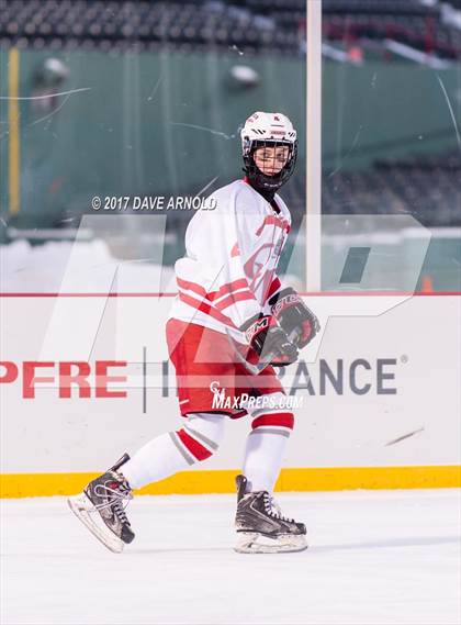 Thumbnail 2 in Boston College High vs. Catholic Memorial (Frozen Fenway) photogallery.