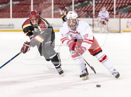 Thumbnail 3 in Boston College High vs. Catholic Memorial (Frozen Fenway) photogallery.