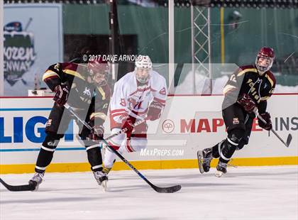 Thumbnail 3 in Boston College High vs. Catholic Memorial (Frozen Fenway) photogallery.