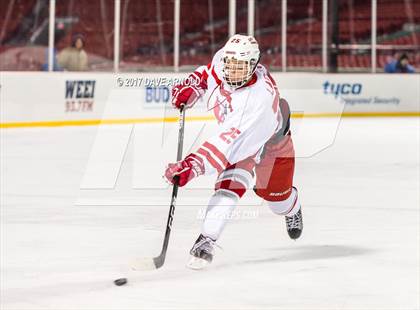 Thumbnail 2 in Boston College High vs. Catholic Memorial (Frozen Fenway) photogallery.