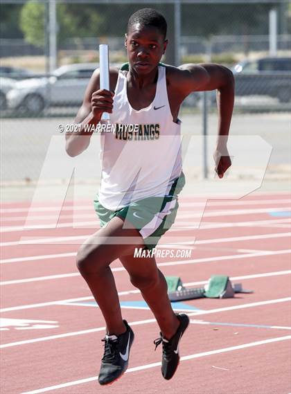 Thumbnail 1 in McClatchy @ Monterey Trail photogallery.